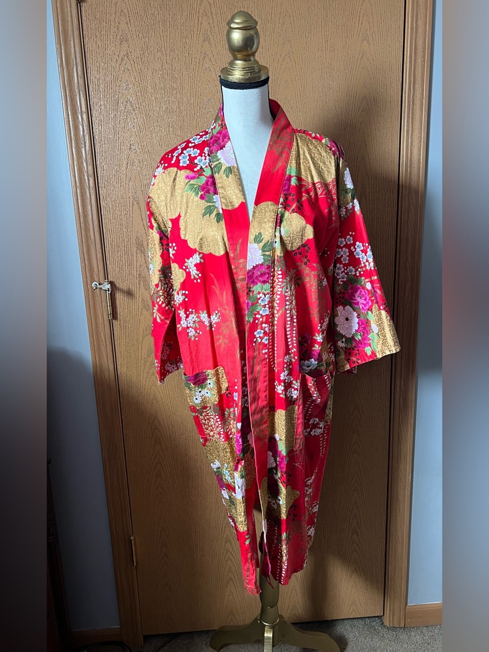 Vintage Japanese Cotton Red Floral Kimono Robe